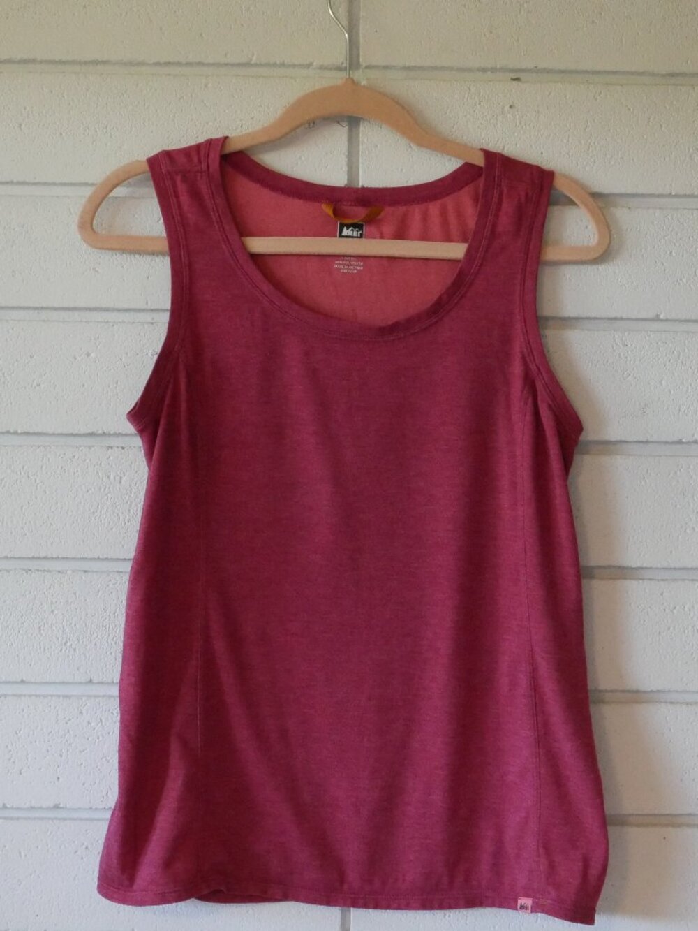 Cute REI tank top